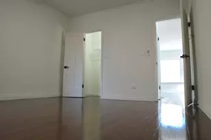 8040 S Rhodes Ave, Chicago, IL 60619 - Photo 11