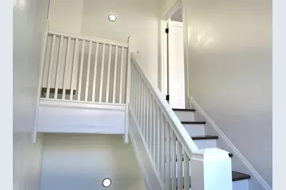 8040 S Rhodes Avenue, Chicago, IL 60619 - Photo 13