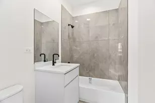 4316 S Michigan Ave, Chicago, IL 60653 - Photo 11