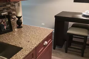 1880 Bonnie Ln, Hoffman Estates, IL 60169 - Photo 15