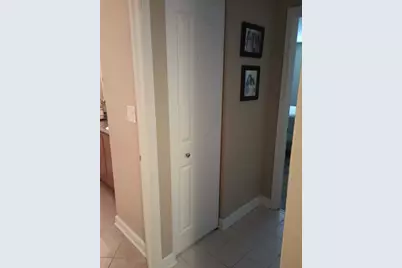 1880 Bonnie Lane #112, Hoffman Estates, IL 60169 - Photo 17