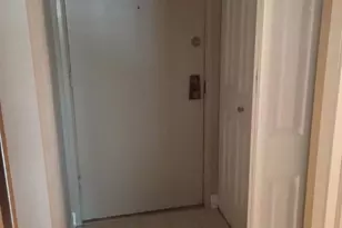 1880 Bonnie Ln, Hoffman Estates, IL 60169 - Photo 37