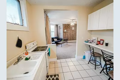 802 E Grove Street, Bloomington, IL 61701 - Photo 37