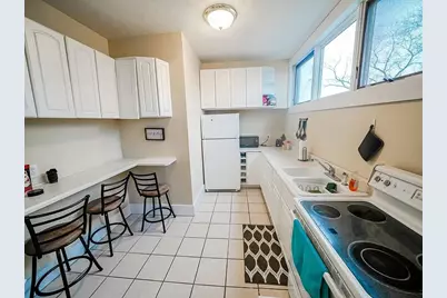 802 E Grove Street, Bloomington, IL 61701 - Photo 35