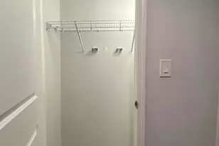 1721 W Bryn Mawr Ave, Chicago, IL 60660 - Photo 23