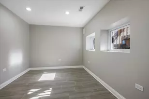 2922 W Polk St, Chicago, IL 60612 - Photo 17