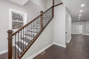 2922 W Polk St, Chicago, IL 60612 - Photo 3