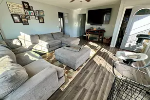 314 W Cherokee Ave, Shabbona, IL 60550 - Photo 13