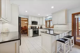 1805 Brixham Ln, Johnsburg, IL 60051 - Photo 5