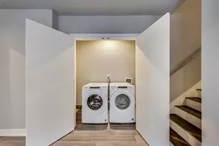 3918 S King Dr, Chicago, IL 60653 - Photo 19