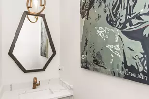 3918 S King Dr, Chicago, IL 60653 - Photo 11