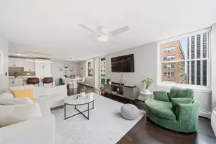 3033 N Sheridan Rd, Chicago, IL 60657 - Photo 11