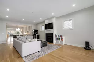 2030 N Spaulding Ave, Chicago, IL 60647 - Photo 15