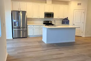 324 Kingsport Dr, South Elgin, IL 60177 - Photo 13