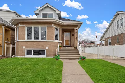 2714 N Mango Avenue, Chicago, IL 60639 - Photo 1