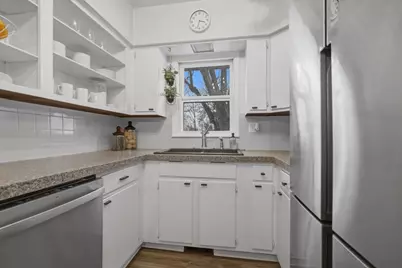 611 Vale Street, Bloomington, IL 61701 - Photo 9