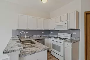 32481 Bakers Dr, Lakemoor, IL 60051 - Photo 7