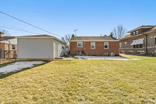1630 Henry Ave, Des Plaines, IL 60016 - Photo 23