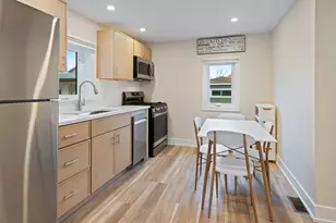 3909 N Cumberland Ave, Chicago, IL 60634 - Photo 9