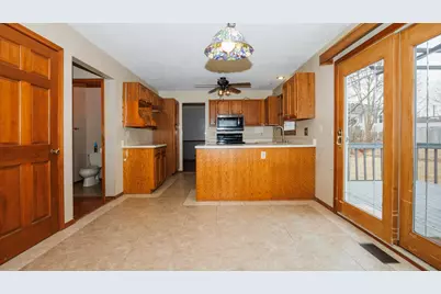 2112 Parker Avenue, Bloomington, IL 61701 - Photo 9