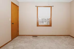 2112 Parker Ave, Bloomington, IL 61701 - Photo 33