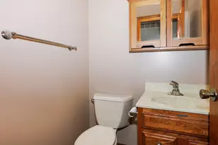 2112 Parker Ave, Bloomington, IL 61701 - Photo 3