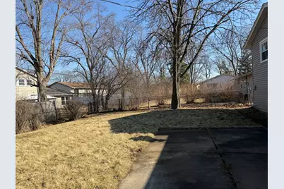 2722 Cherrywood Place, Hazel Crest, IL 60429 - Photo 13