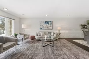 1127 W Albion Ave, Chicago, IL 60626 - Photo 5