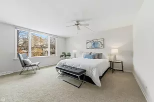 1127 W Albion Ave, Chicago, IL 60626 - Photo 29