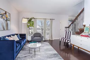 2703 Vrooman Ct, Bloomington, IL 61704 - Photo 11