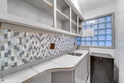 8110 S Cottage Grove Avenue, Chicago, IL 60619 - Photo 9