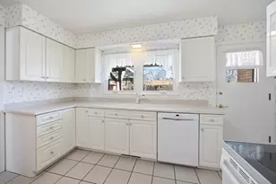 27 S Kaspar Ave, Arlington Heights, IL 60005 - Photo 13