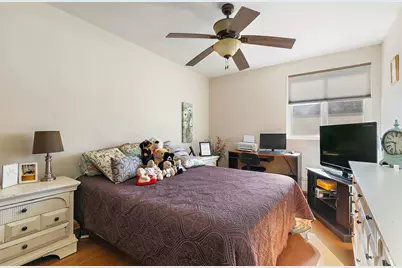 2581 Stanton Circle, Lake in the Hills, IL 60156 - Photo 25