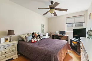 2581 Stanton Cir, Lake in the Hills, IL 60156 - Photo 25