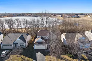 2581 Stanton Cir, Lake in the Hills, IL 60156 - Photo 37