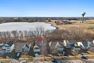 2581 Stanton Cir, Lake in the Hills, IL 60156 - Photo 43