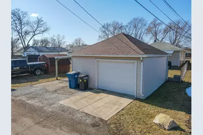 284 N Clinton Avenue, Bradley, IL 60915 - Photo 29