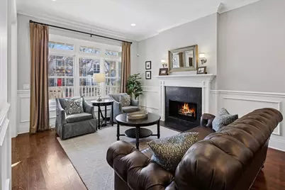 2908 N Seeley Avenue, Chicago, IL 60618 - Photo 5