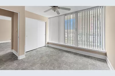 1008 Washington Boulevard #1, Oak Park, IL 60302 - Photo 3