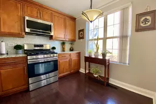 513 Windham Cove Dr, Crystal Lake, IL 60014 - Photo 17