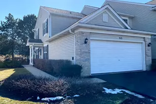 513 Windham Cove Dr, Crystal Lake, IL 60014 - Photo 3