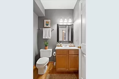 4627 N Kenmore Avenue #1E, Chicago, IL 60640 - Photo 5