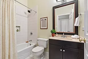 4627 N Kenmore Ave, Chicago, IL 60640 - Photo 7