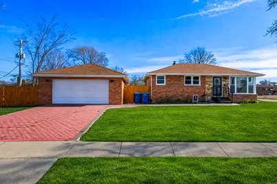 401 W 14th Place, Chicago Heights, IL 60411 - Photo 1