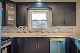 401 W 14th Pl, Chicago Heights, IL 60411 - Photo 21