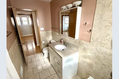 8032 N Wisner Street, Niles, IL 60714 - Photo 7