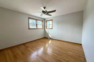 8032 N Wisner St, Niles, IL 60714 - Photo 9