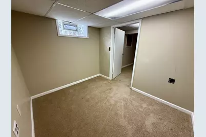 8032 N Wisner Street, Niles, IL 60714 - Photo 17