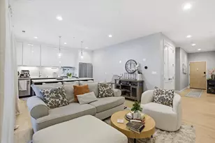 715 South Blvd, Oak Park, IL 60302 - Photo 11