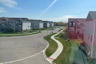 602 Wolverine Dr, Aurora, IL 60502 - Photo 27